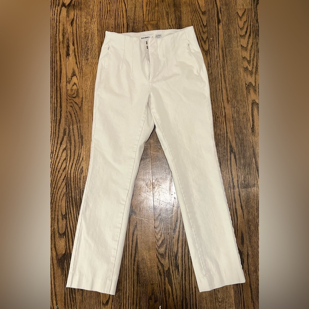 Old Navy Women’s  Cream Chinos